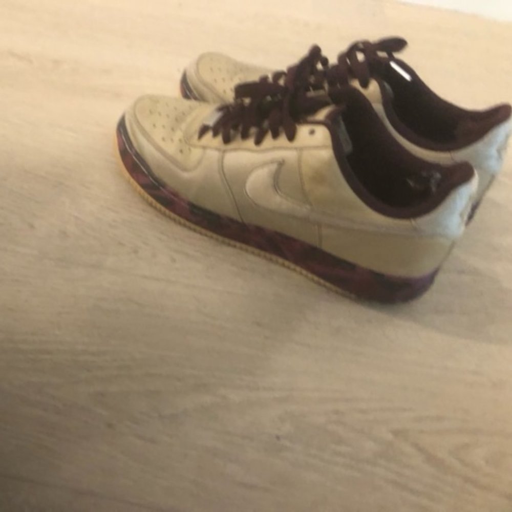 Nike Air Force 1